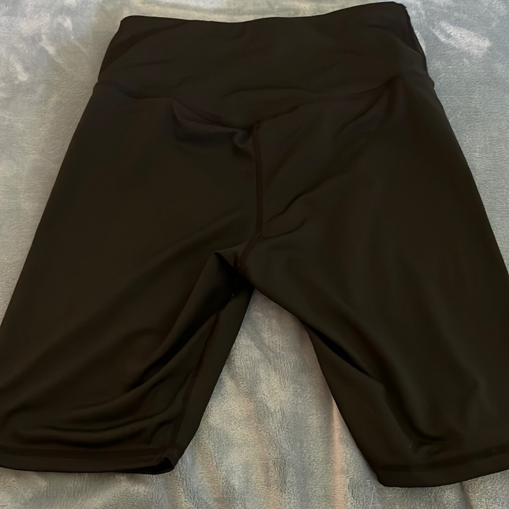 woman’s size medium biker shorts